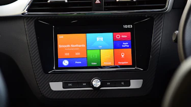 MG ZS - infotainment