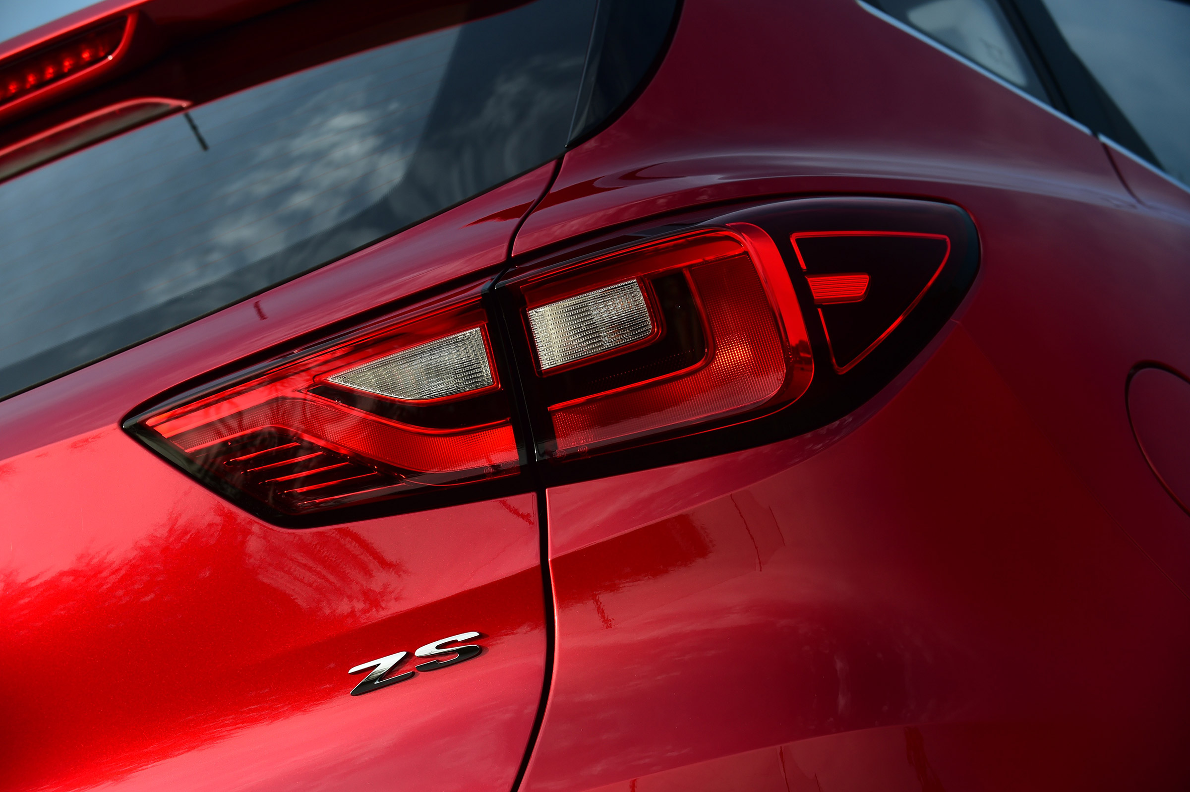 MG ZS - rear light