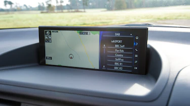Lexus CT 200h - sat-nav