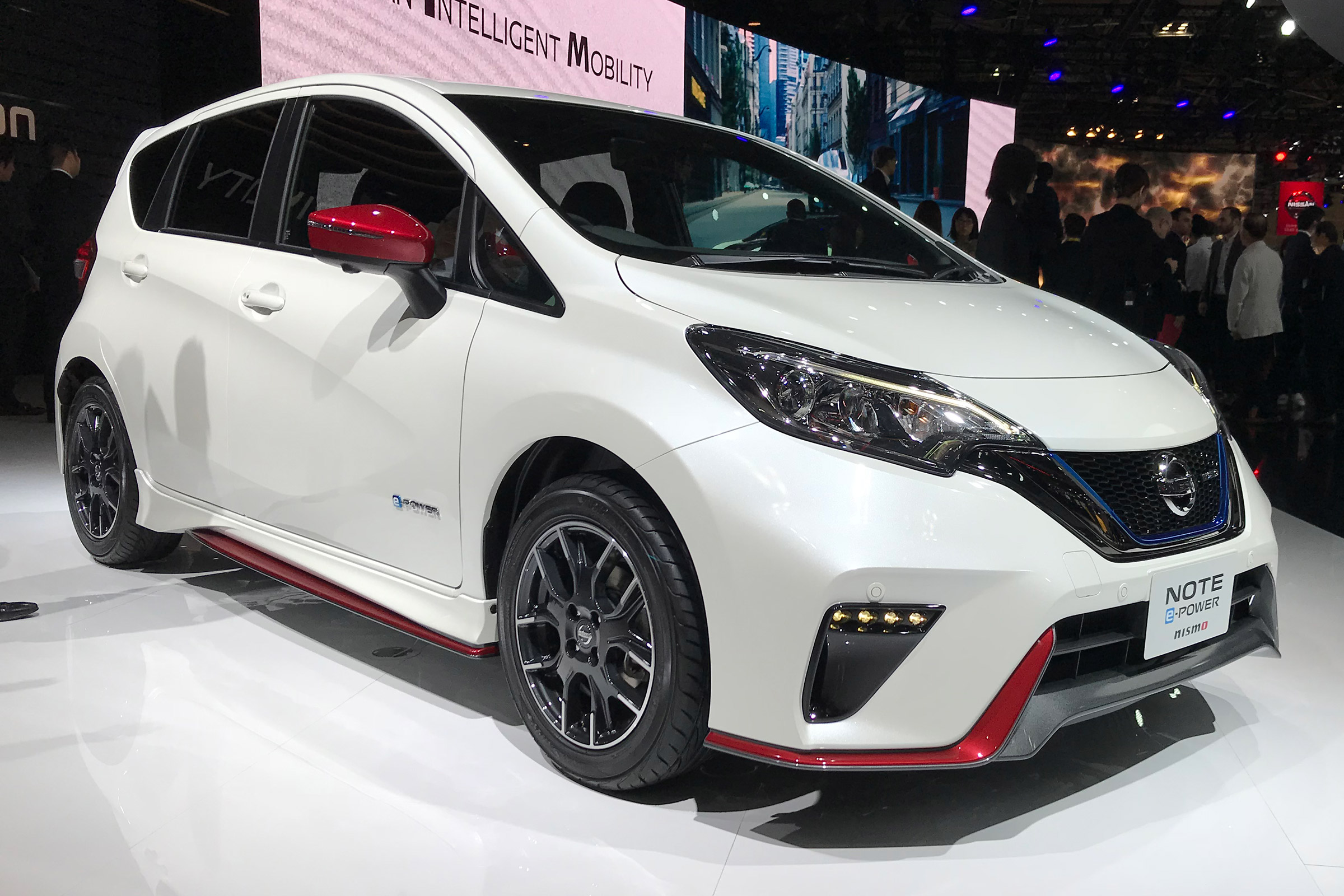 Nissan Note Nismo - Tokyo front