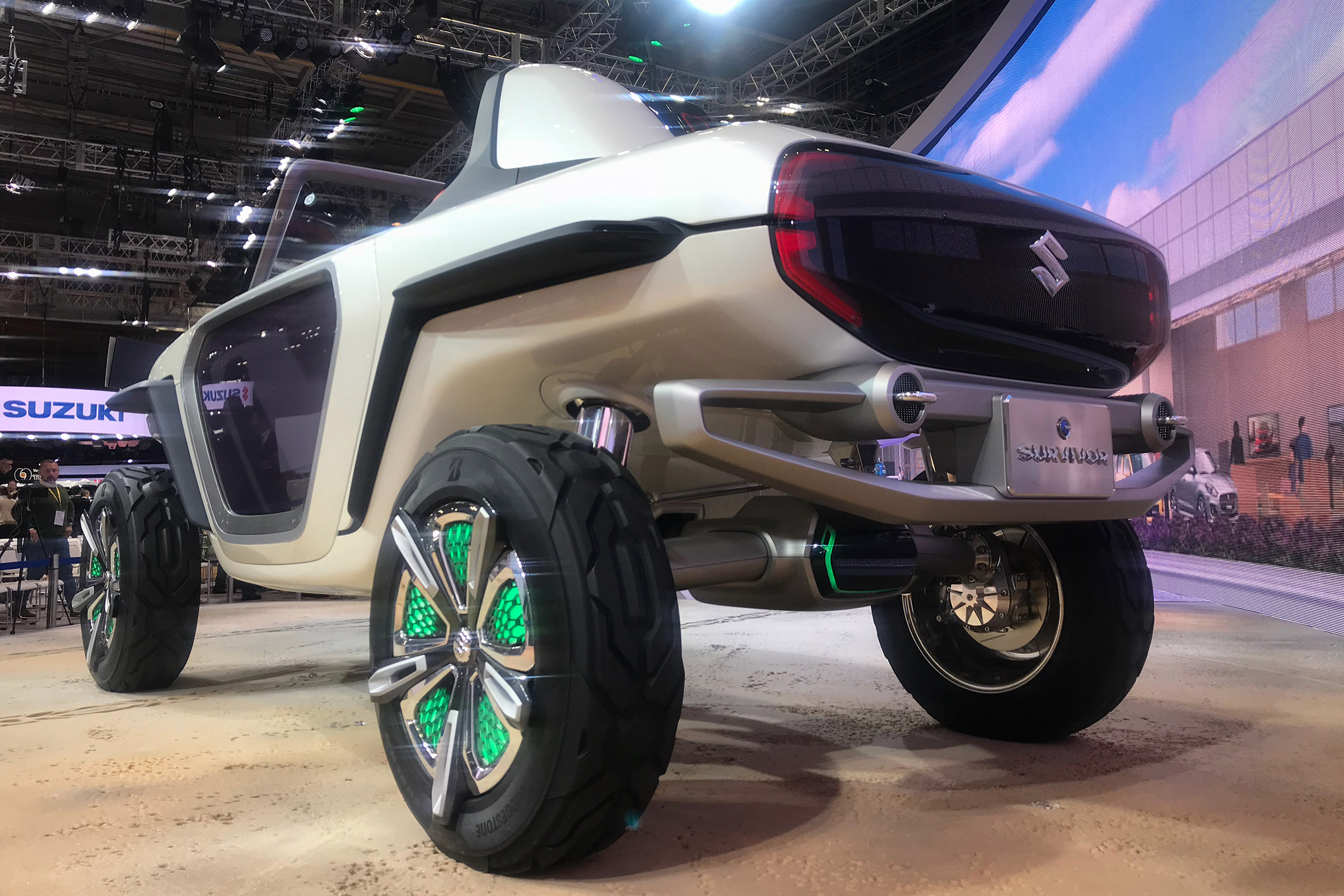 Suzuki e-Survivor - Tokyo rear