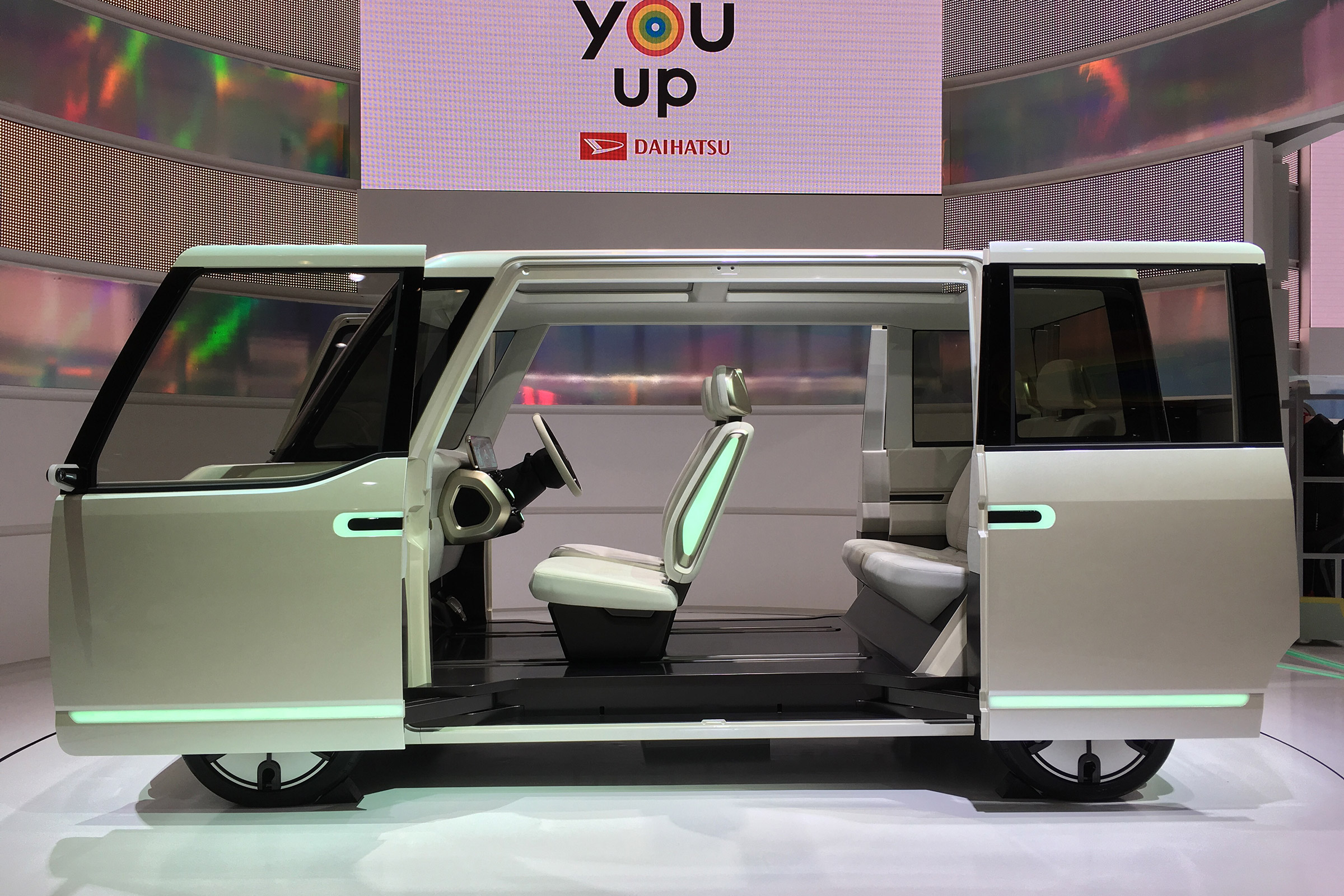 Daihatsu DN Pro Cargo - Tokyo full side