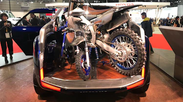 Yamaha Cross Hub Concept - Tokyo full rear