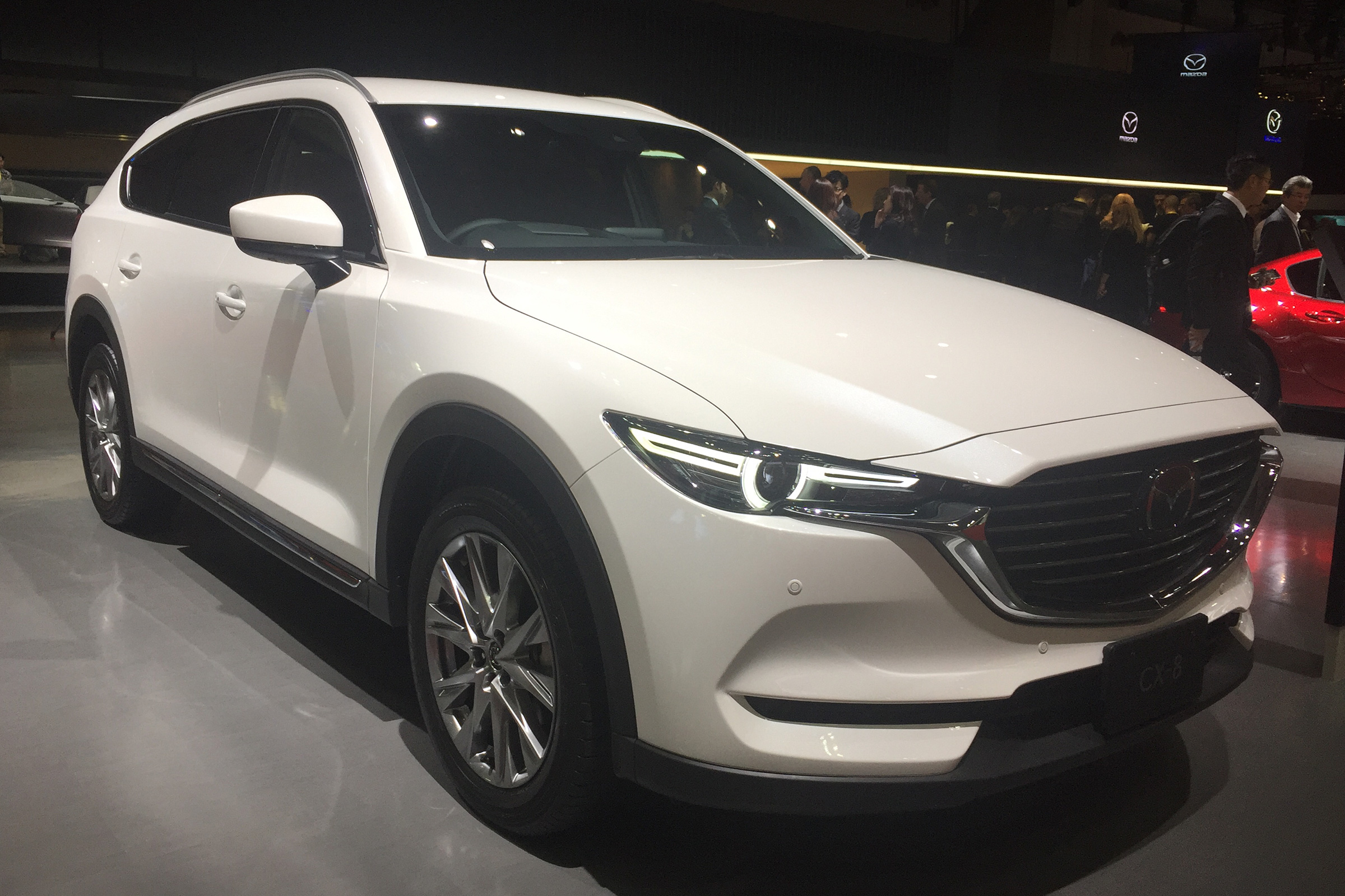 Mazda CX-8 - Tokyo front