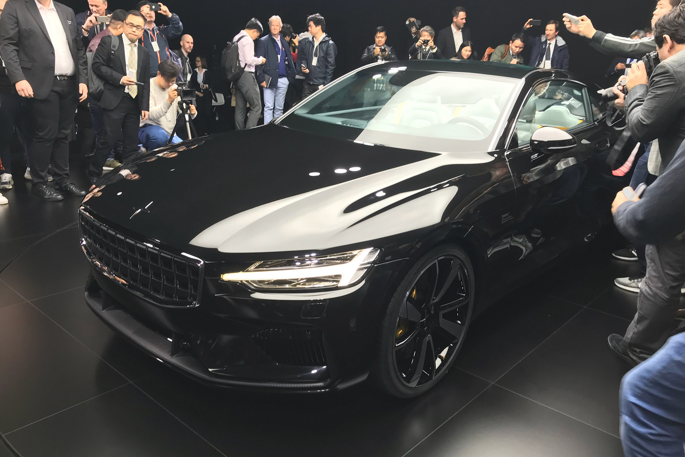 Polestar 1 reveal - front black