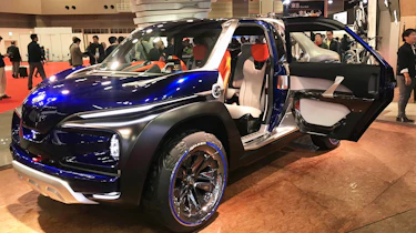 Yamaha Cross Hub Concept - Tokyo front/side