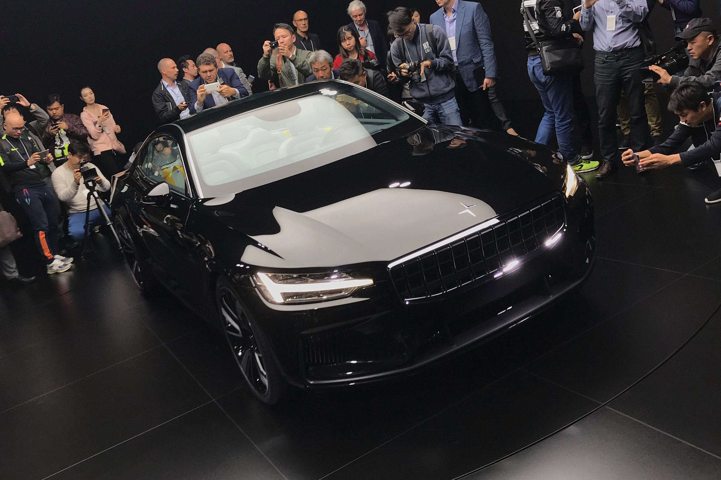 Polestar 1 reveal - front static black