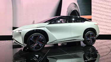 Nissan IMx SUV concept - Tokyo front