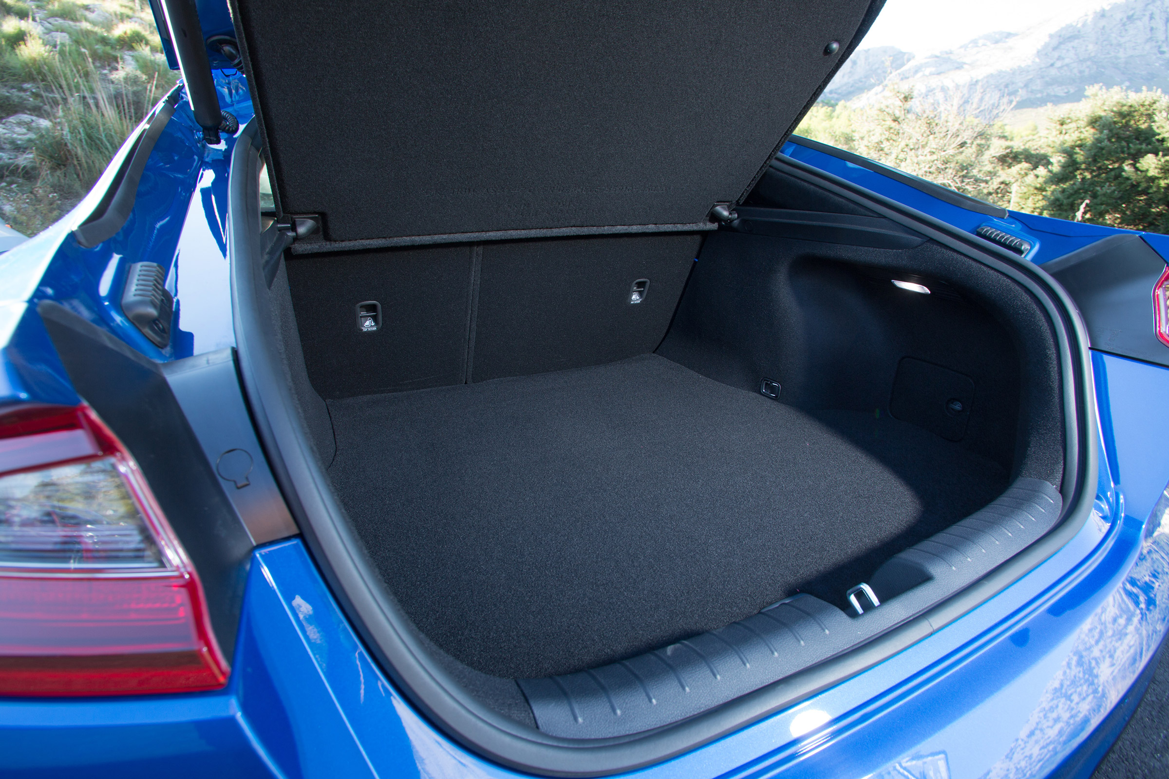 Kia Stinger - boot