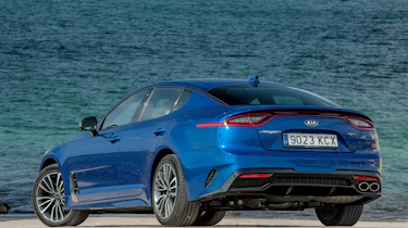 Kia Stinger - rear static