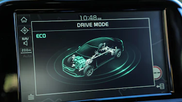 Kia Stinger - infotainment