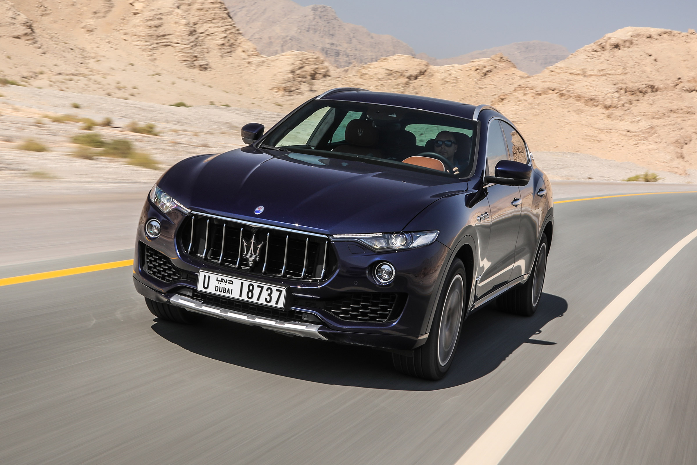 Maserati Levante - front tracking