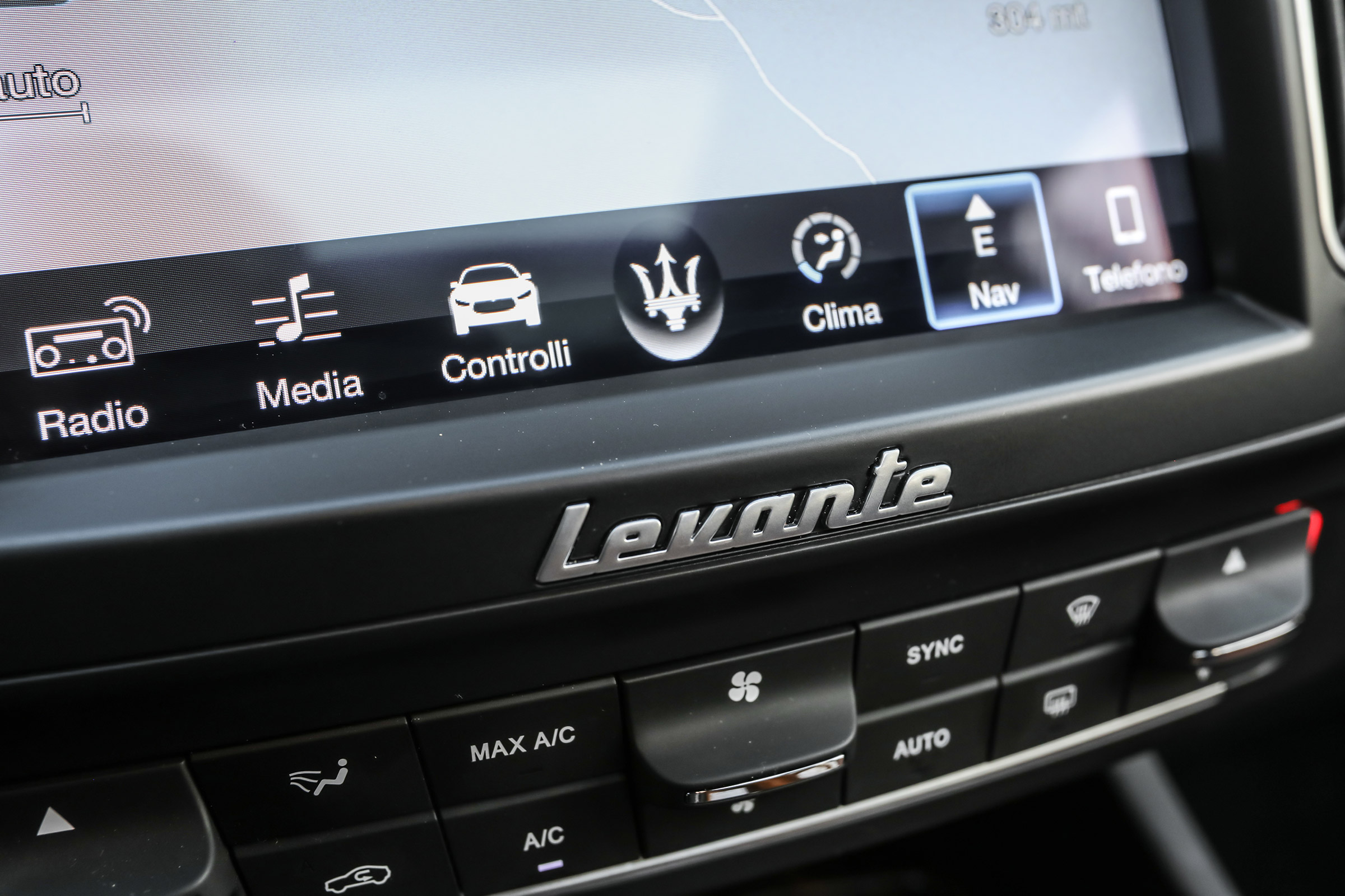 Maserati Levante - interior detail