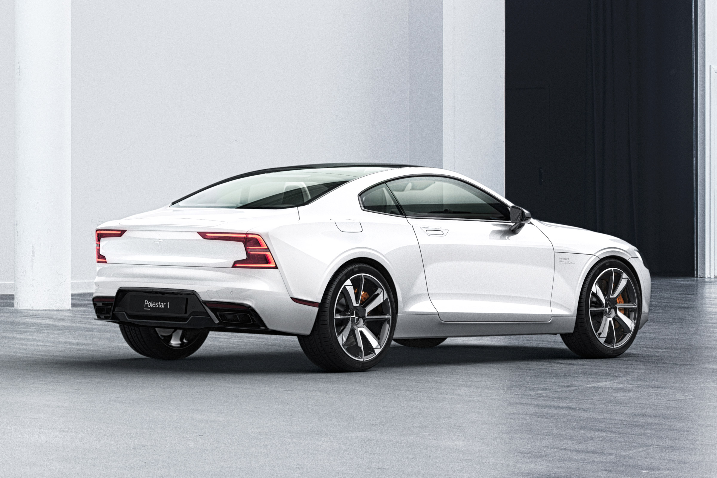 Polestar 1 - rear
