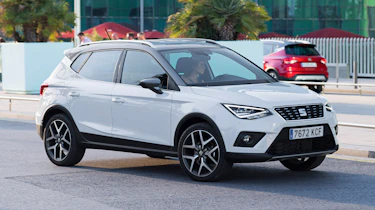 New SEAT Arona 1.6 TDI - front action