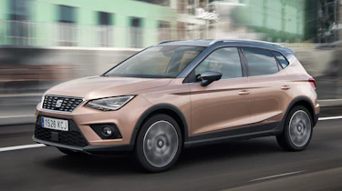 SEAT Arona - front