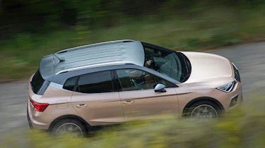 SEAT Arona - above