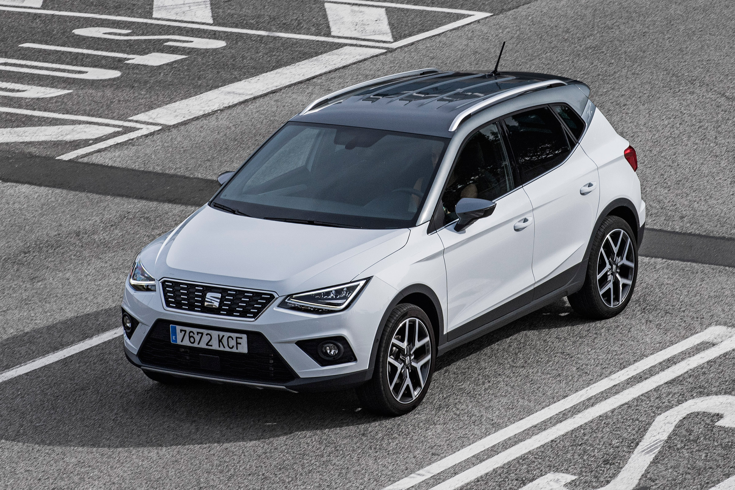 New SEAT Arona 1.6 TDI - above