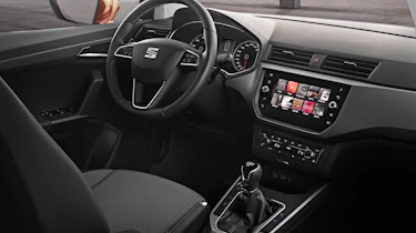 New SEAT Arona 1.6 TDI - dash