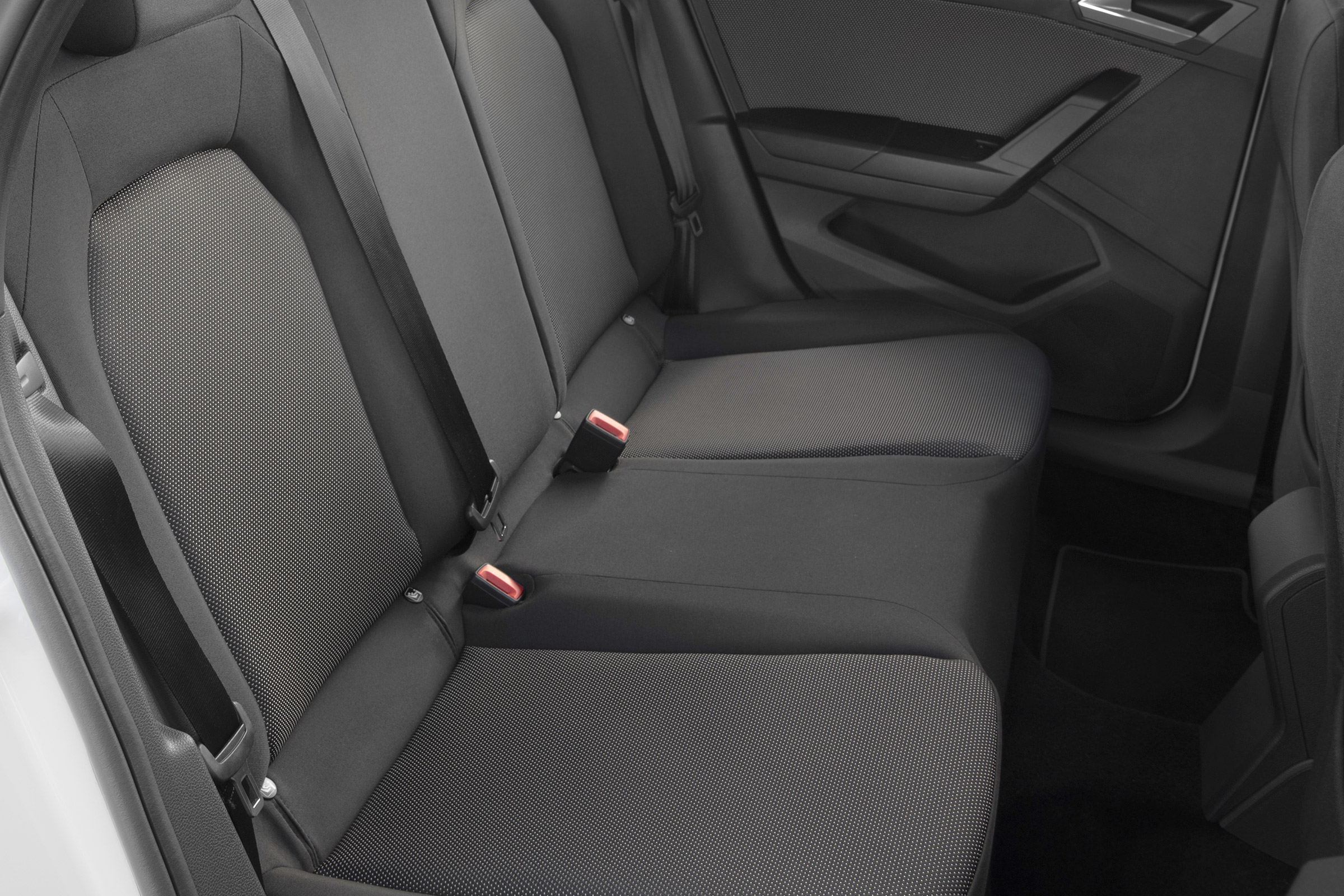 New SEAT Arona 1.6 TDI - rear seats