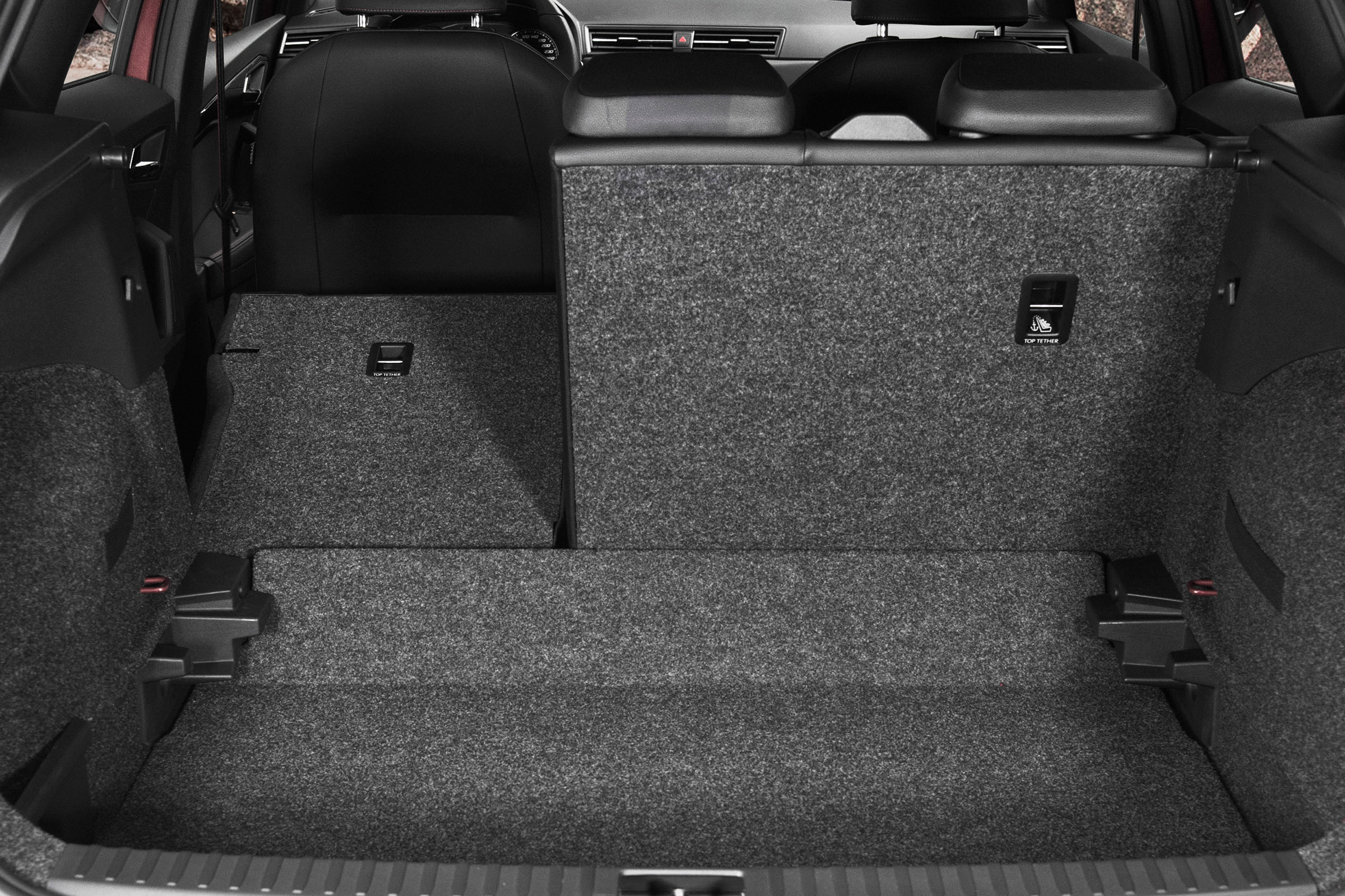 SEAT Arona - boot