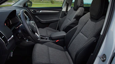 Skoda Karoq - front seats