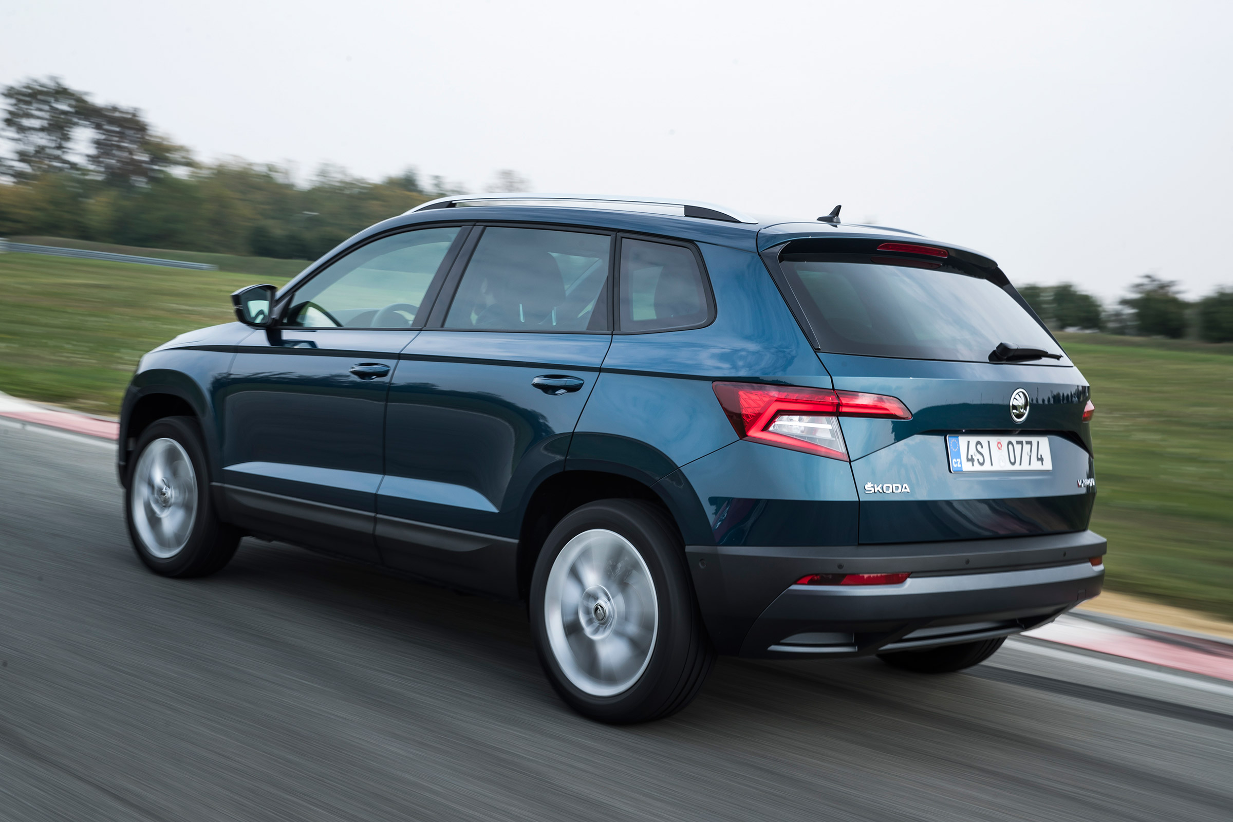 Skoda Karoq - rear action