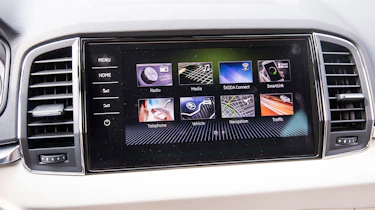 Skoda Karoq - infotainment screen