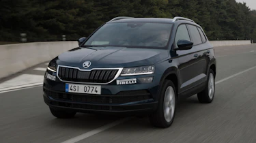 Skoda Karoq - front tracking