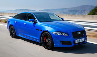 Jaguar XJR 575 - front action