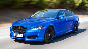 Jaguar XJR 575 - front