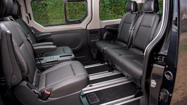 Renault Trafic SpaceClass - cabin