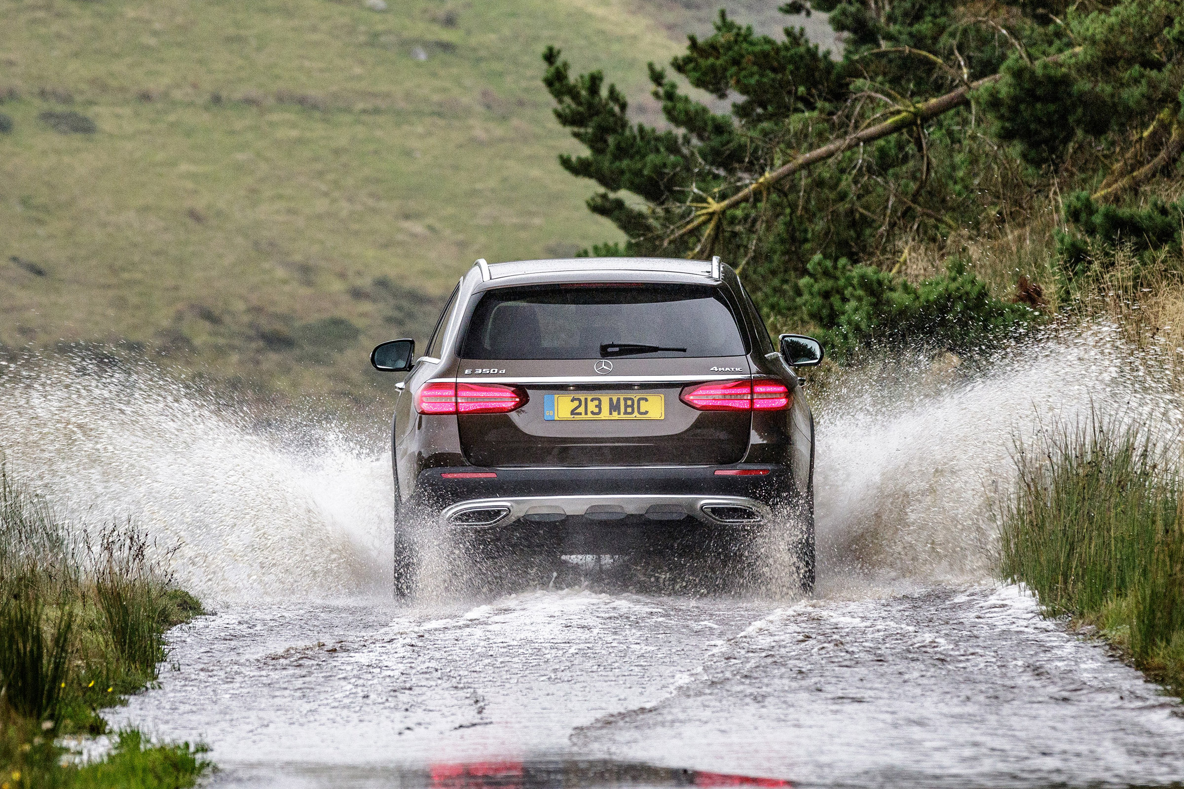 Mercedes E-Class All-Terrain - rear water