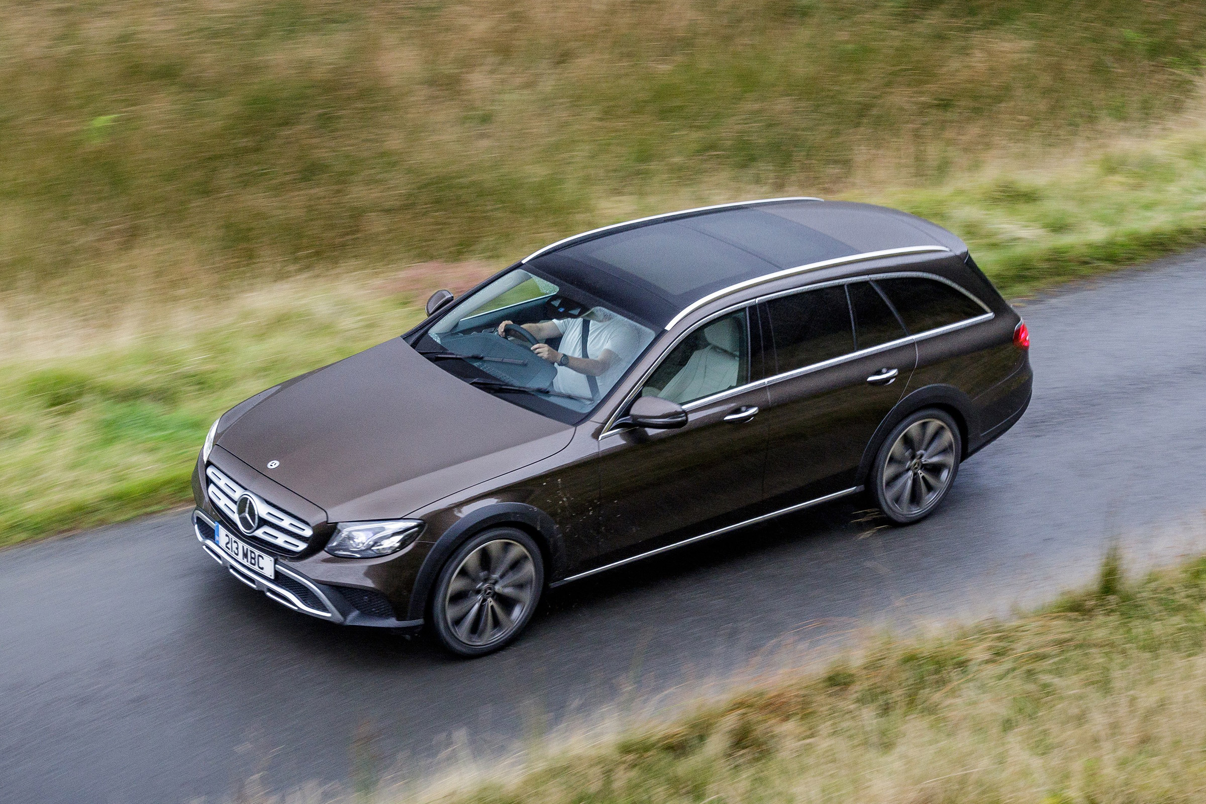 Mercedes E-Class All-Terrain - above