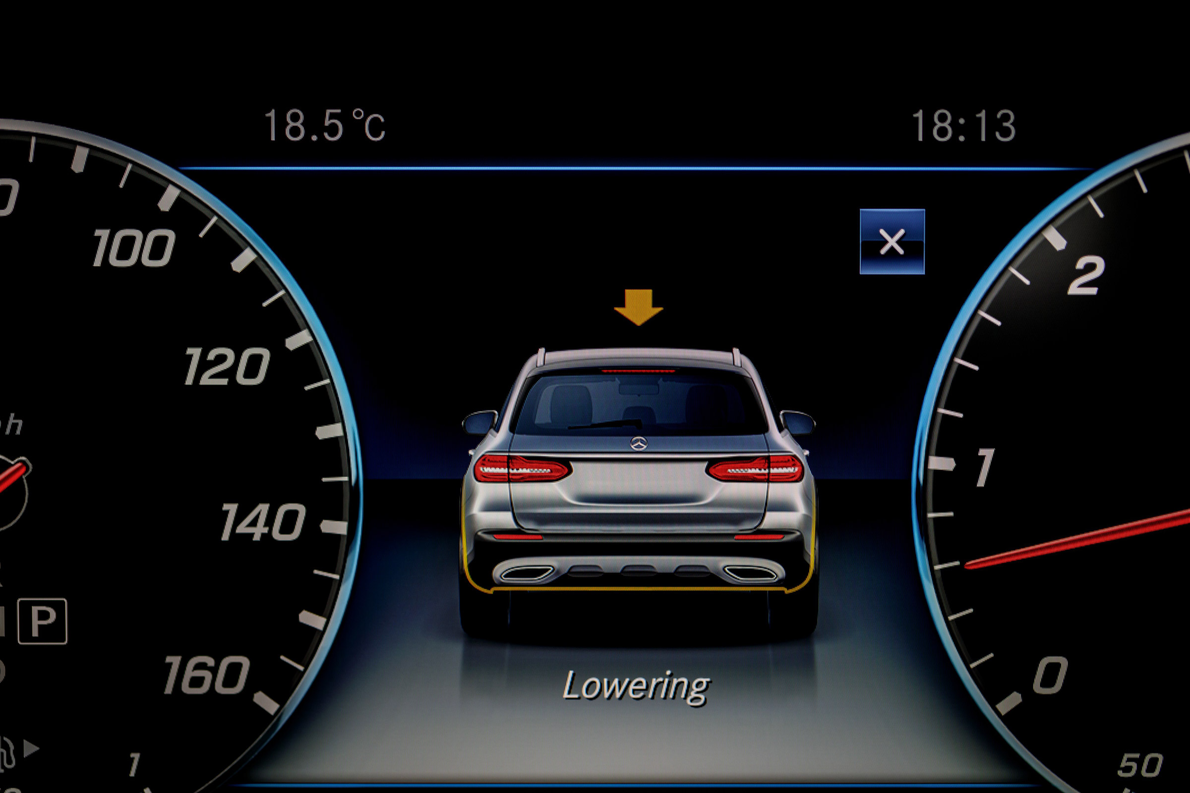 Mercedes E-Class All-Terrain - dials