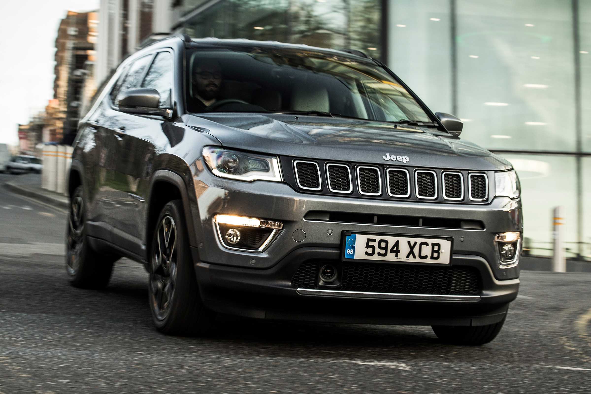 Jeep Compass - front