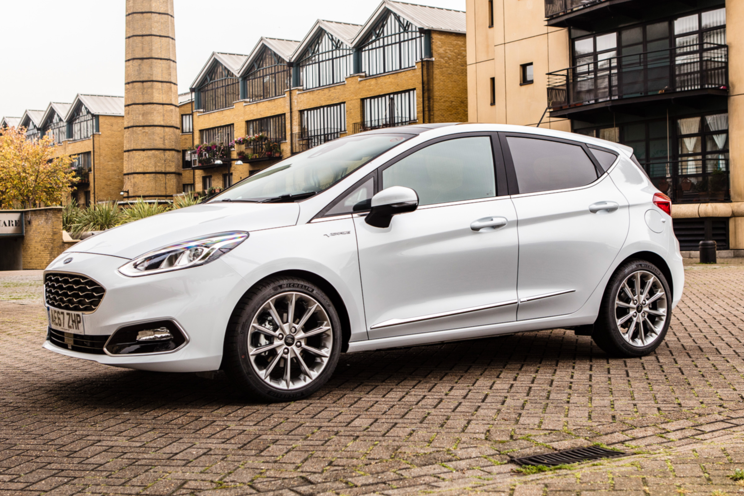 Ford Fiesta Vignale - static quarter front