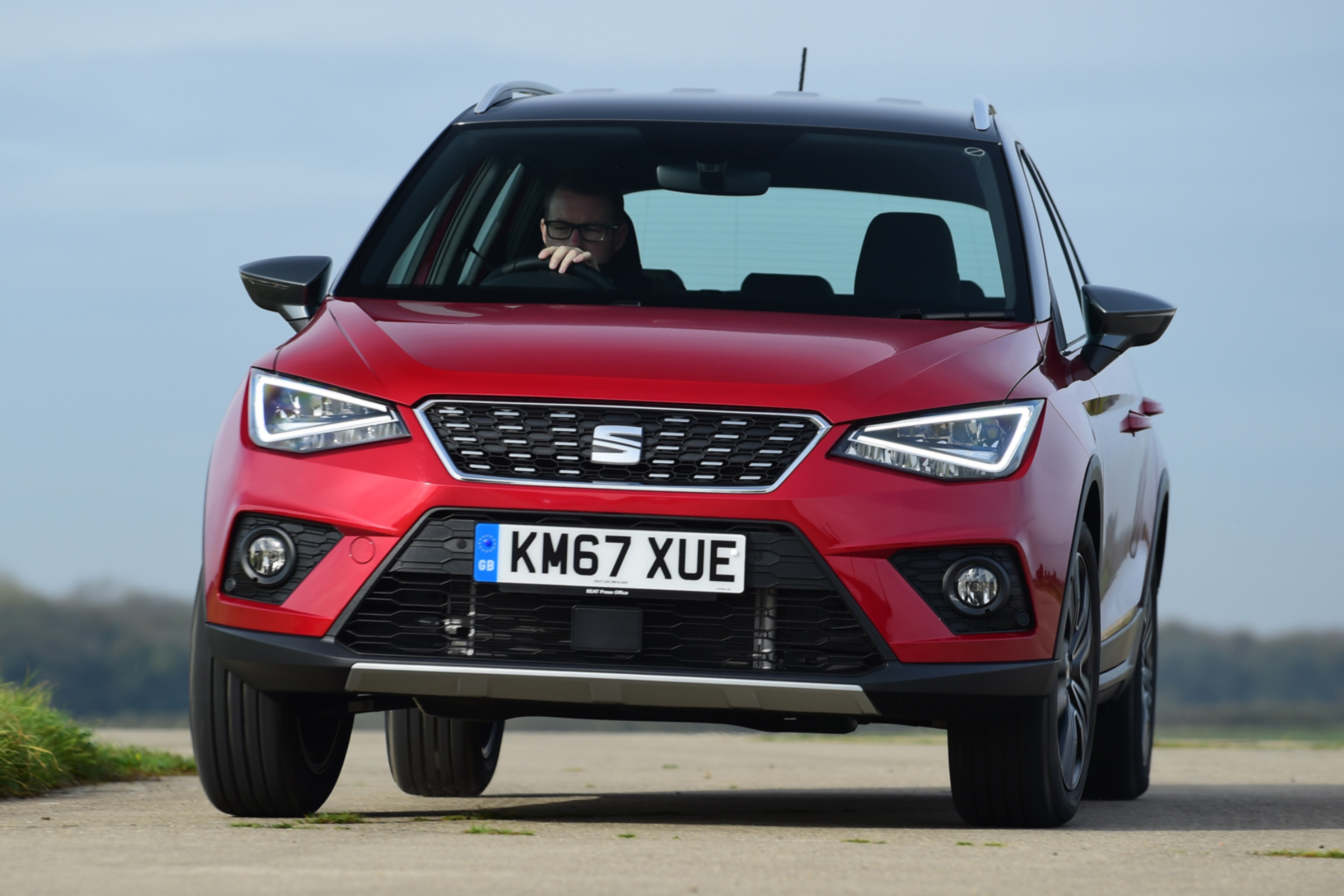SEAT Arona - front action