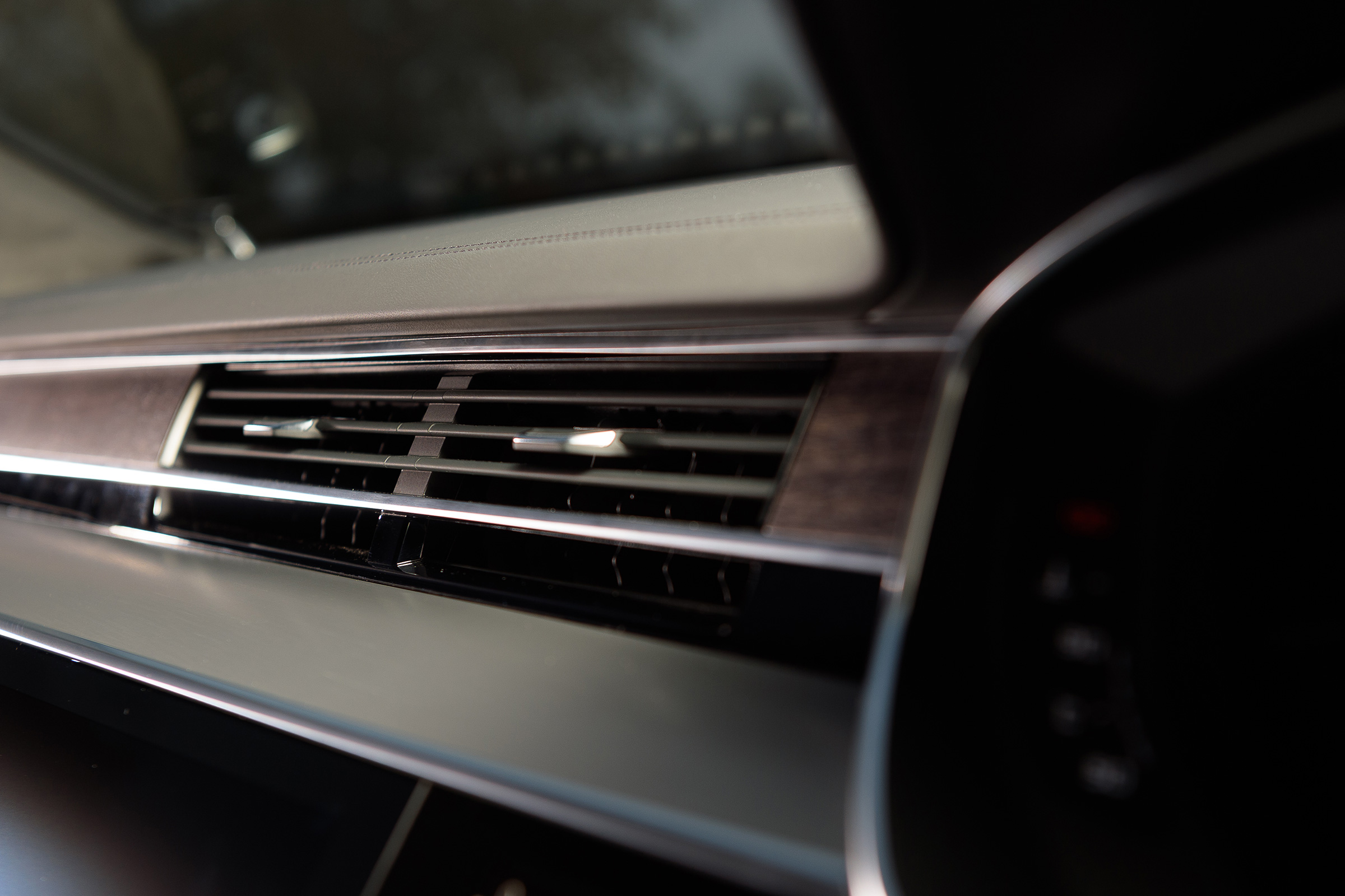 Audi A8 - vents