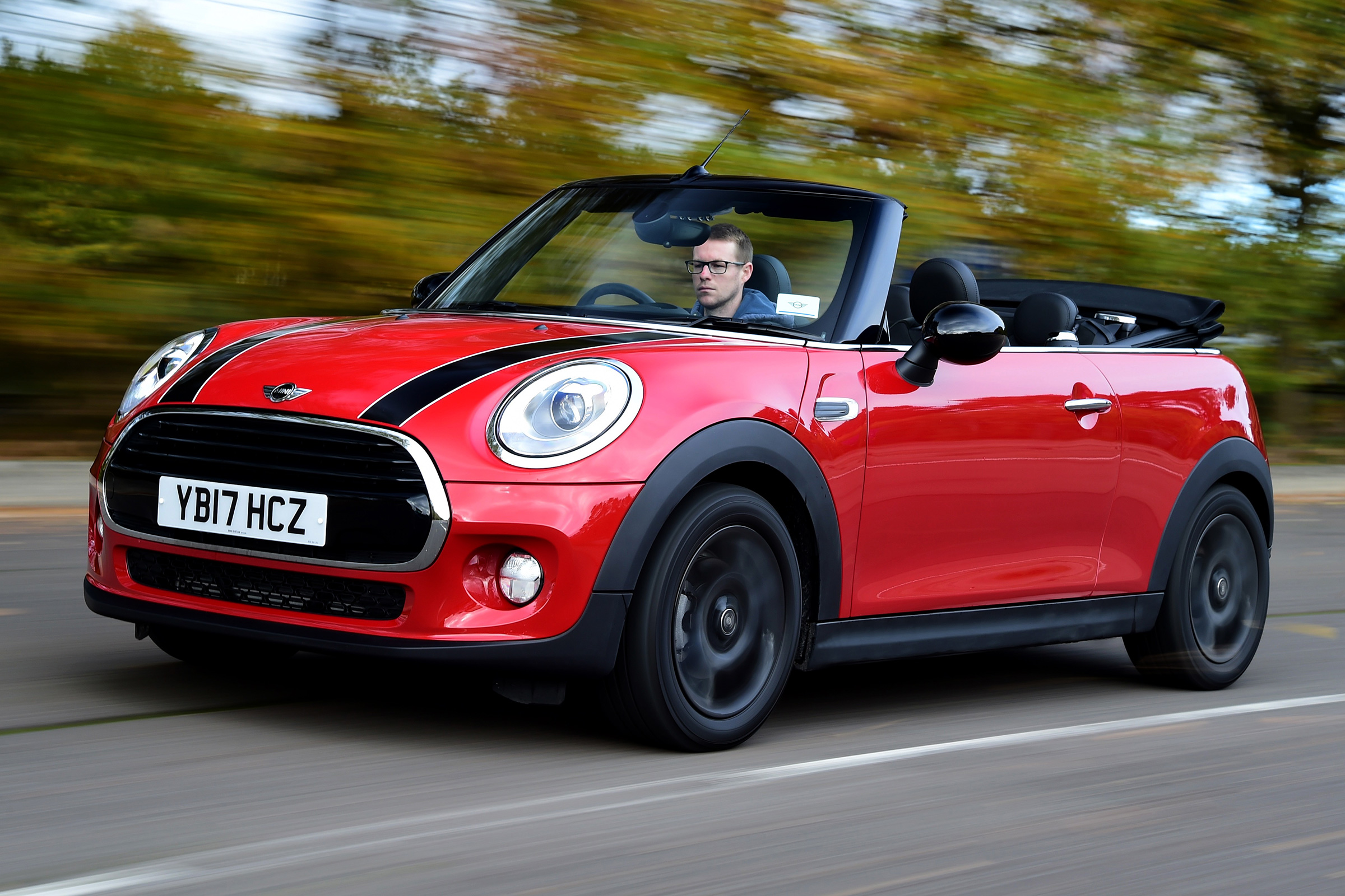 MINI Convertible - front