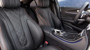 Mercedes CLS - front seats