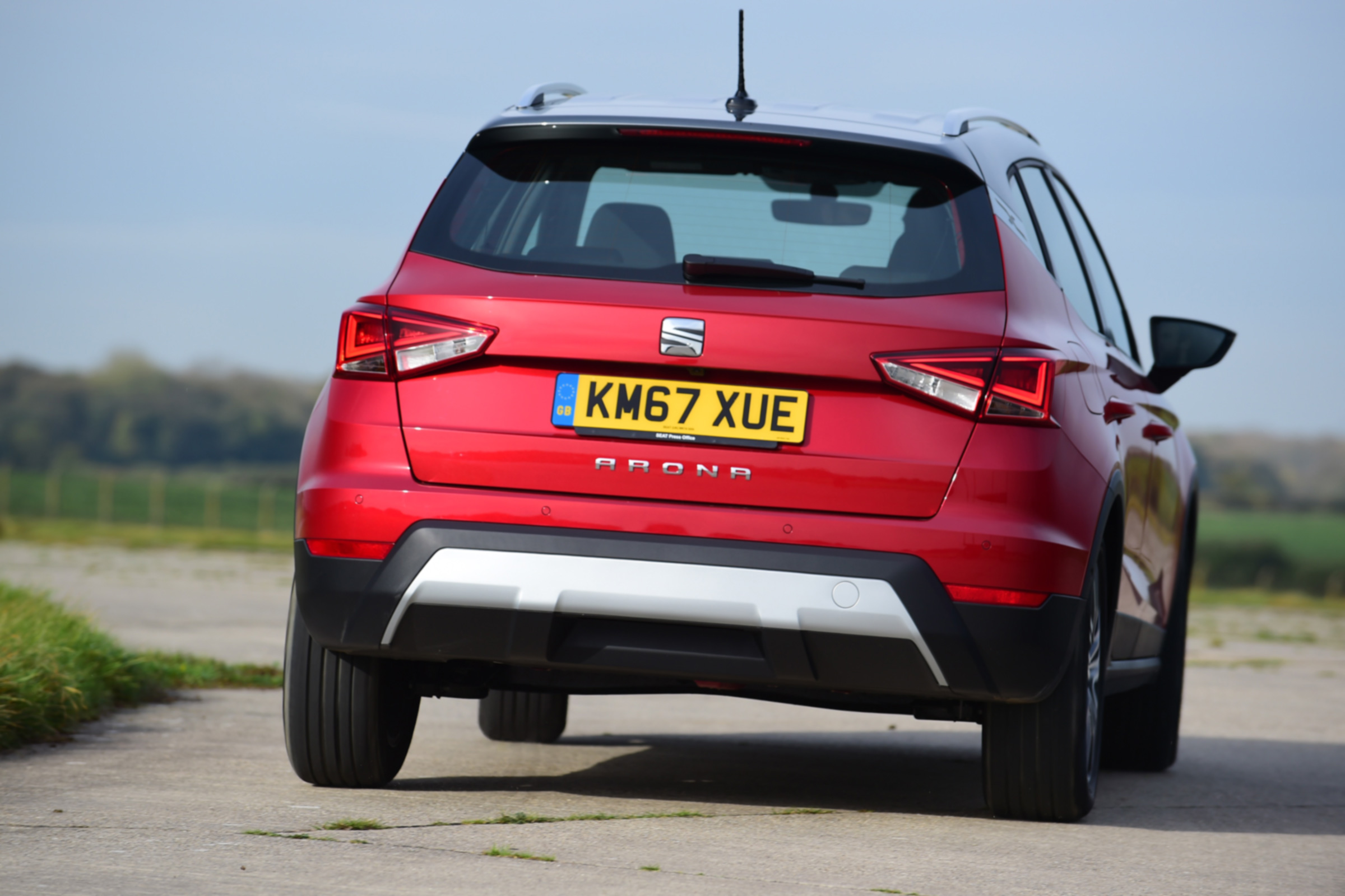 SEAT Arona - rear cornering