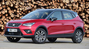 SEAT Arona - front quarter static
