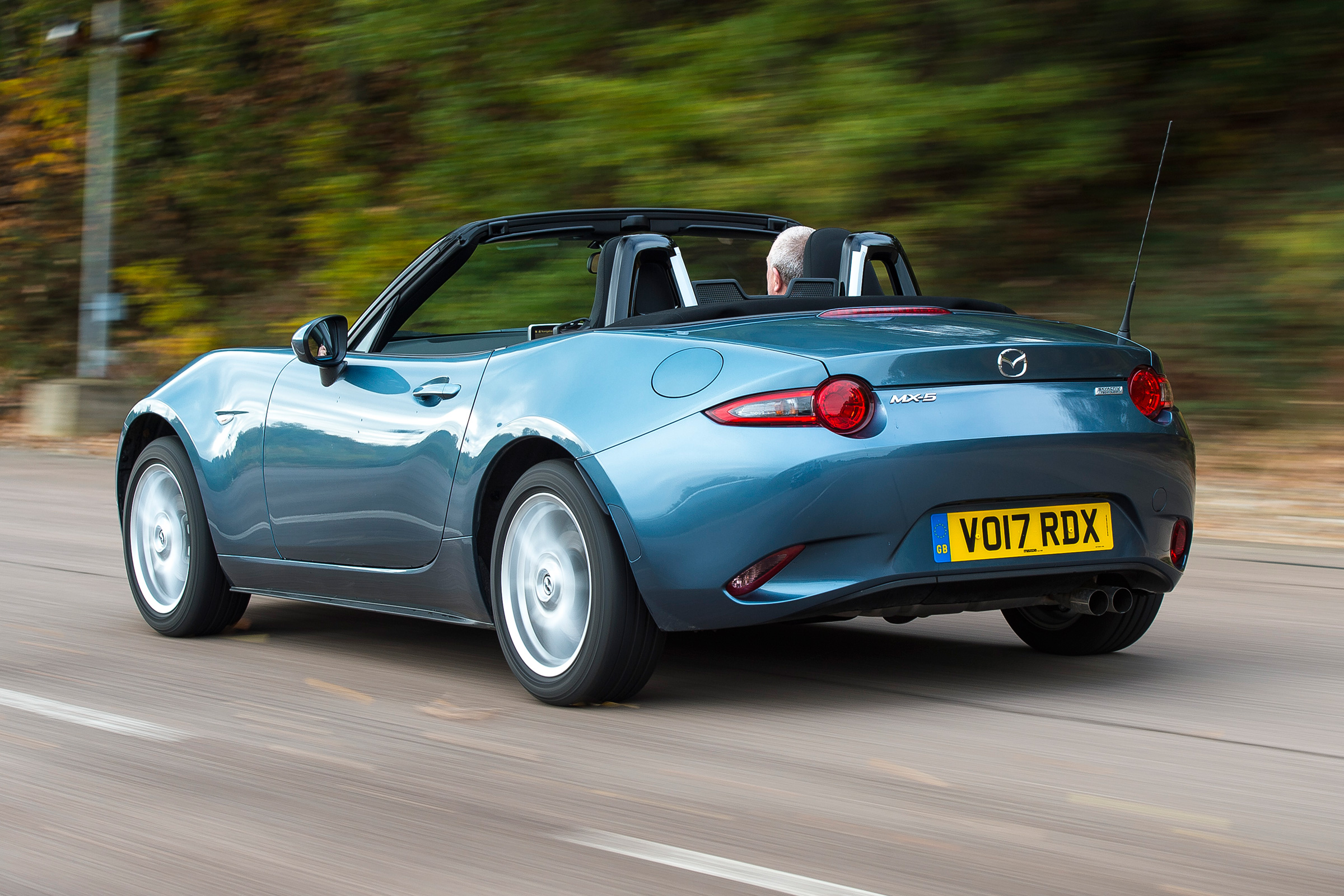 Mazda MX-5 - rear