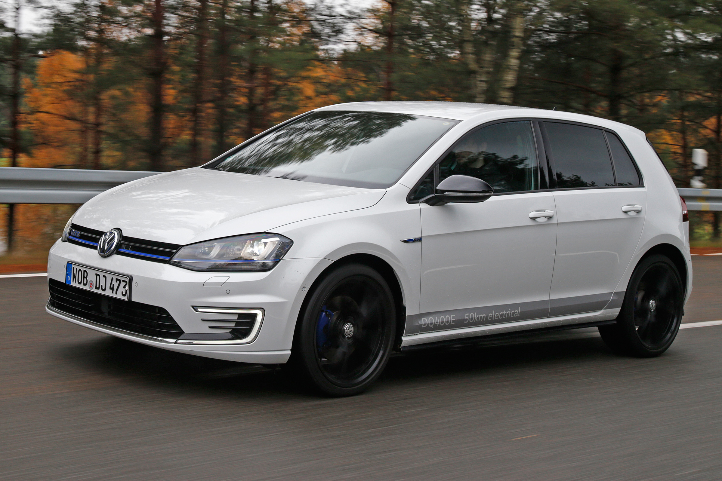 Volkswagen Golf GTE Performance prototype - front