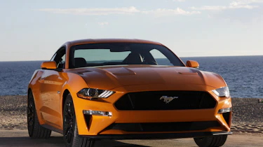 Ford Mustang - front twilight
