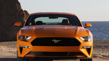 Ford Mustang - full front