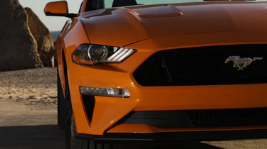 Ford Mustang - front detail