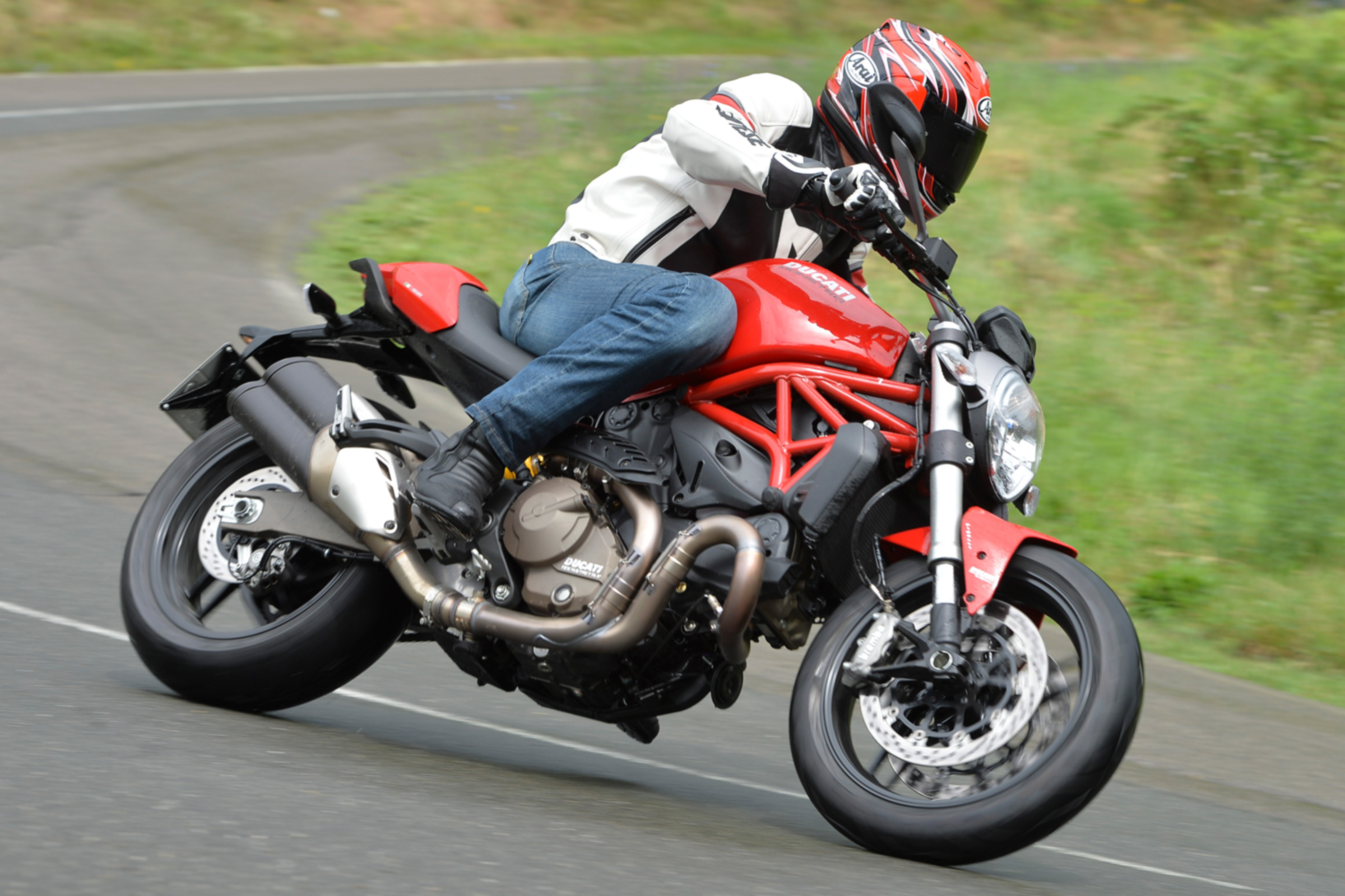 Ducati Monster 821 review - front