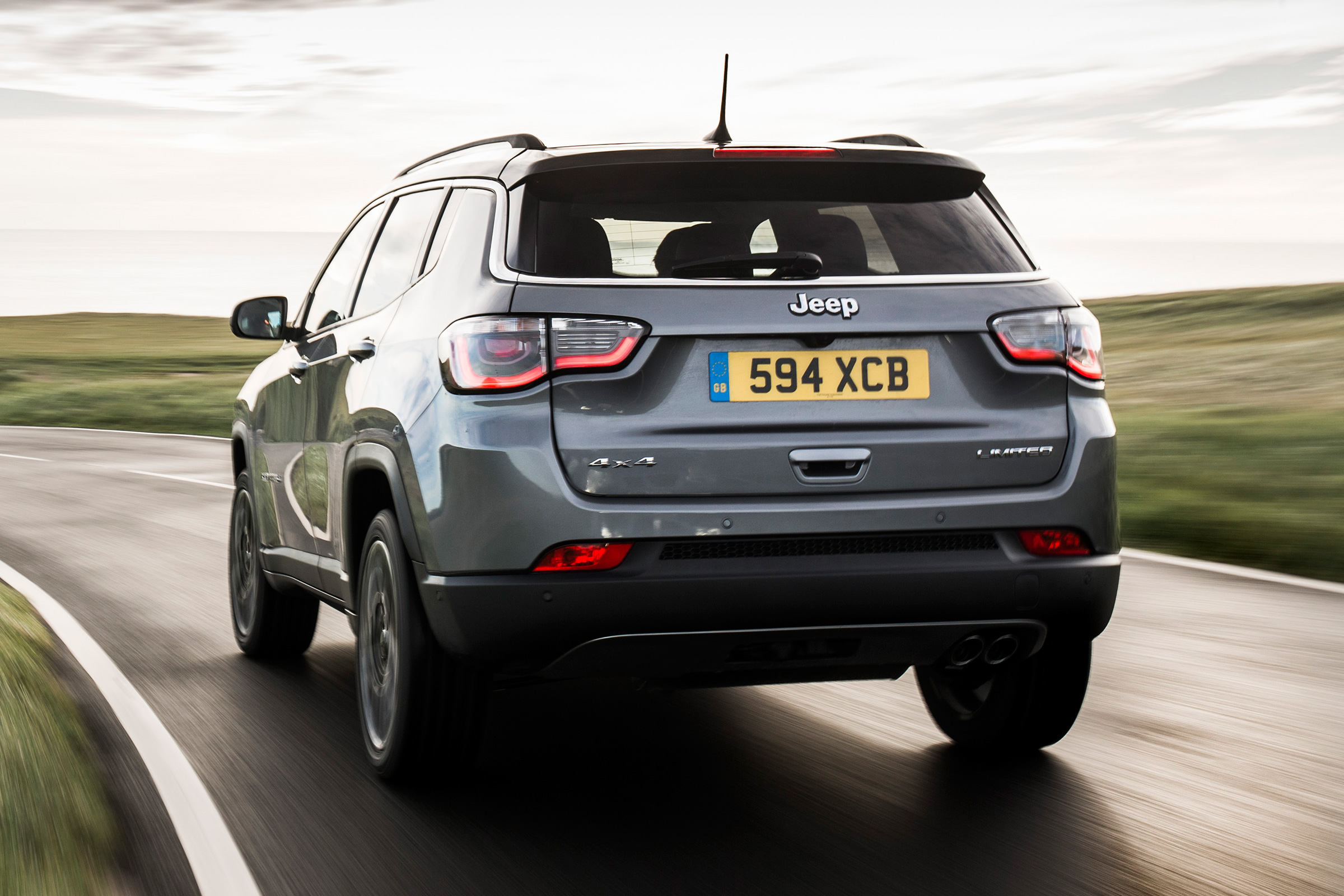 Jeep Compass - rear
